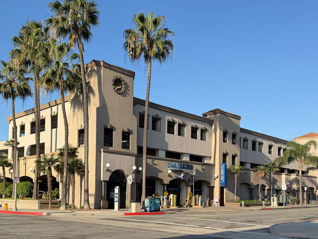 Main Promenade Parking Structure