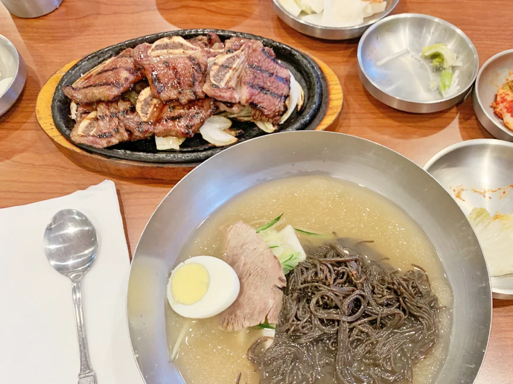 ハワイ＆カリフォルニア共通！サーファー御用達の「ゆっちゃん冷麺」レポ